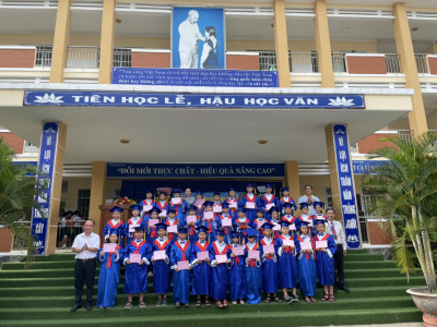 Lễ Ra Trường Học Sinh Lớp 5 NH 2022-2023