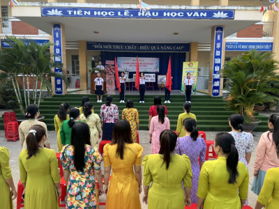 NGÀY HỘI :” CÁC HOẠT ĐỘNG CHÀO MỪNG KỈ NIỆM 41 NĂM NGÀY NHÀ GIÁO VIỆT NAM 20/11”