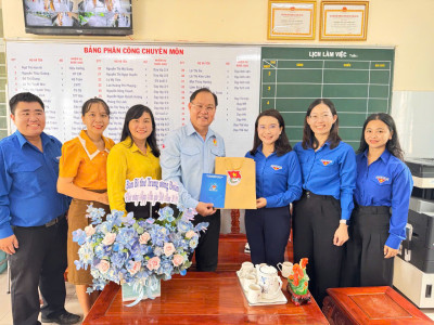 HOẠT ĐỘNG KỶ NIỆM NGÀY NHÀ GIÁO VIỆT NAM 20/11