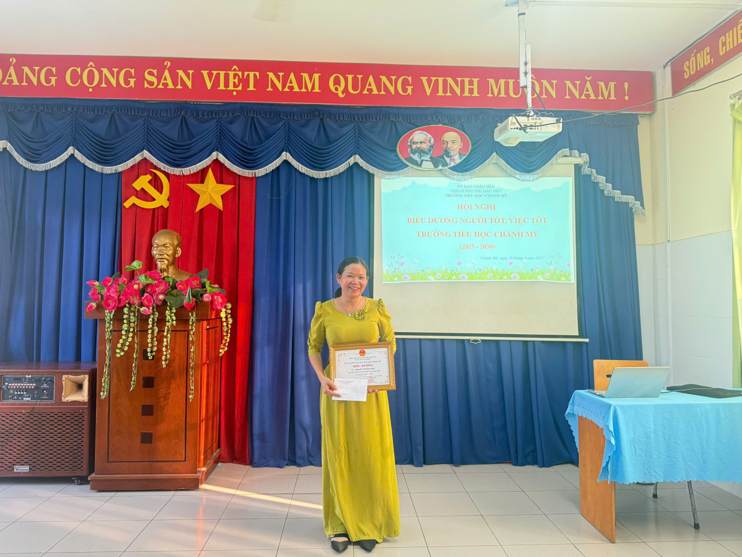 Biểu dương người tốt việc tốt